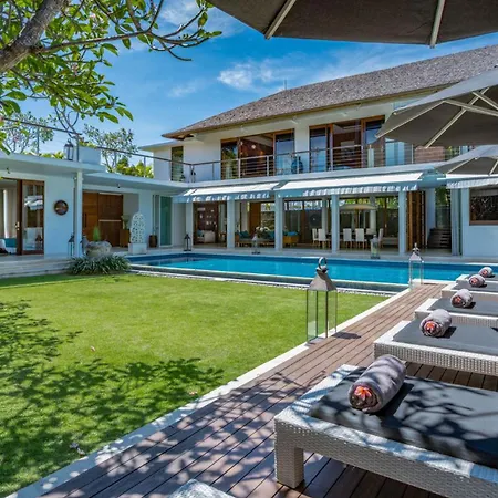 Villa Cendrawasih